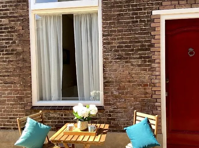 Basic Little House Scheveningen