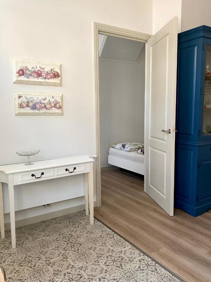 Basic Little House Scheveningen Apartment Den Haag